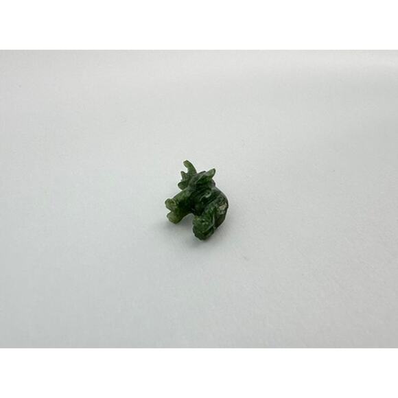 Miniature Hand-Carved Green Jade Elephant Figurine Bead - Picture 5 of 8